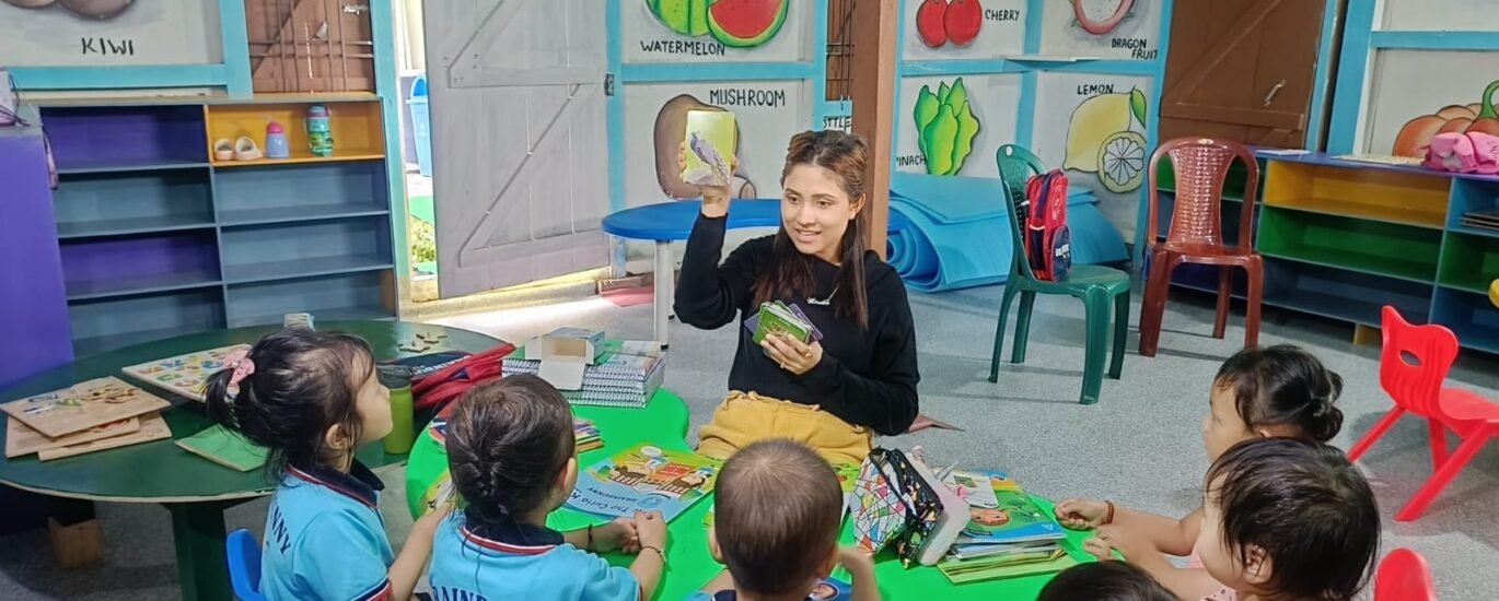 Teacher with kids at BrainBunny Juniors.