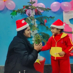 christmas-celebration-in-school