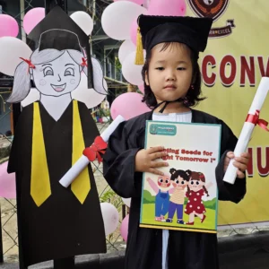 kids-convocation-dress-ceremony