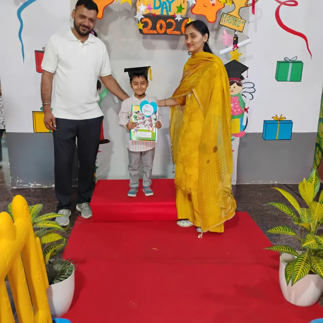 kids-receiving-certificates