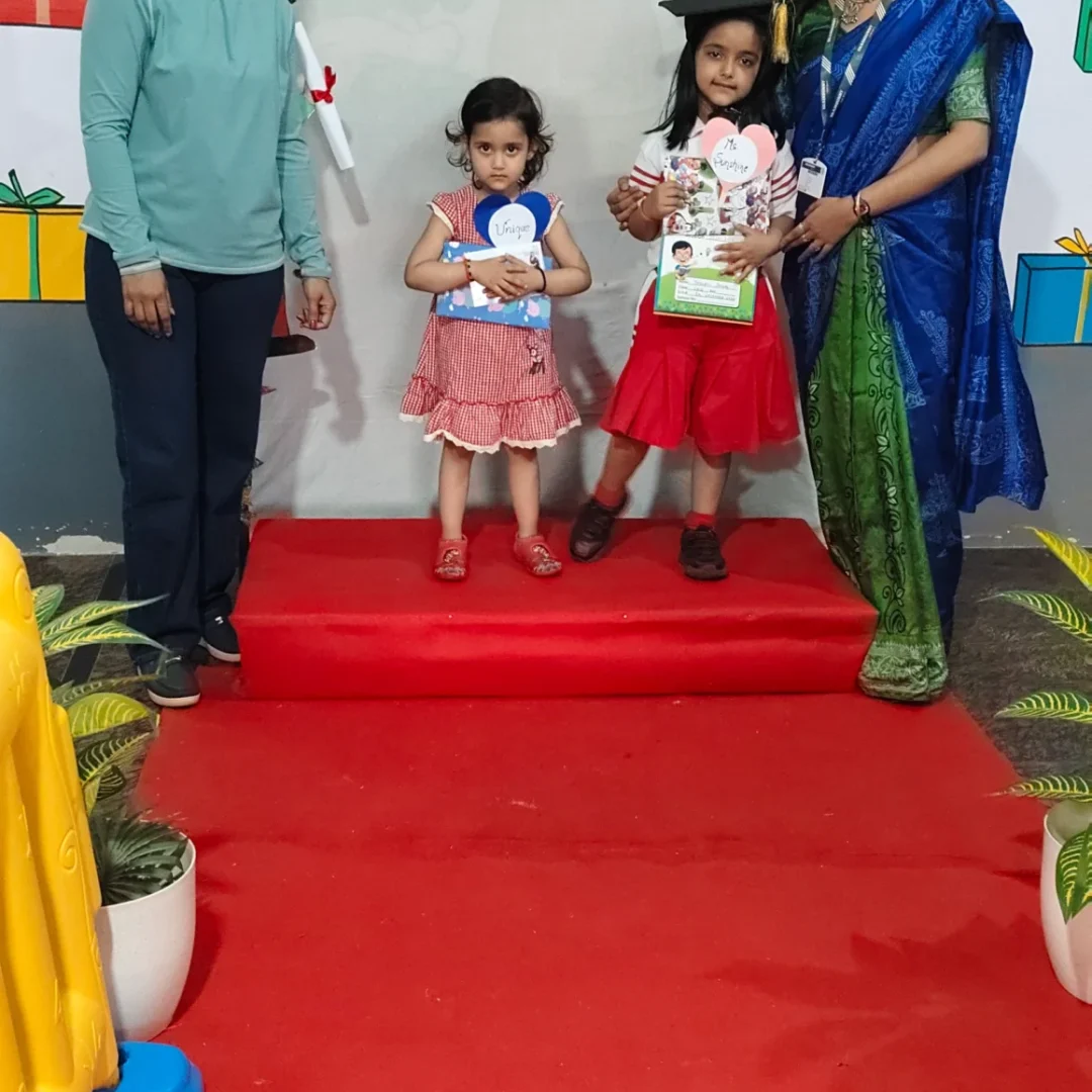 preschool-kids-diploma-distribution